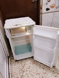 ثلاجة البيع سعر 100 رقم الاستفسار 07722264544