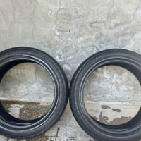 255/45/20 مستعمل نضيف تخم تاير سعر 100 الف رقم واتساب 07740491689