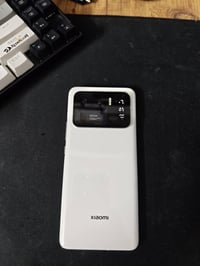 للبيع Xiaomi Mi 11 Ultra (256GB) السلام عليكم جهاز قوي جدًا ومناسب للا...
