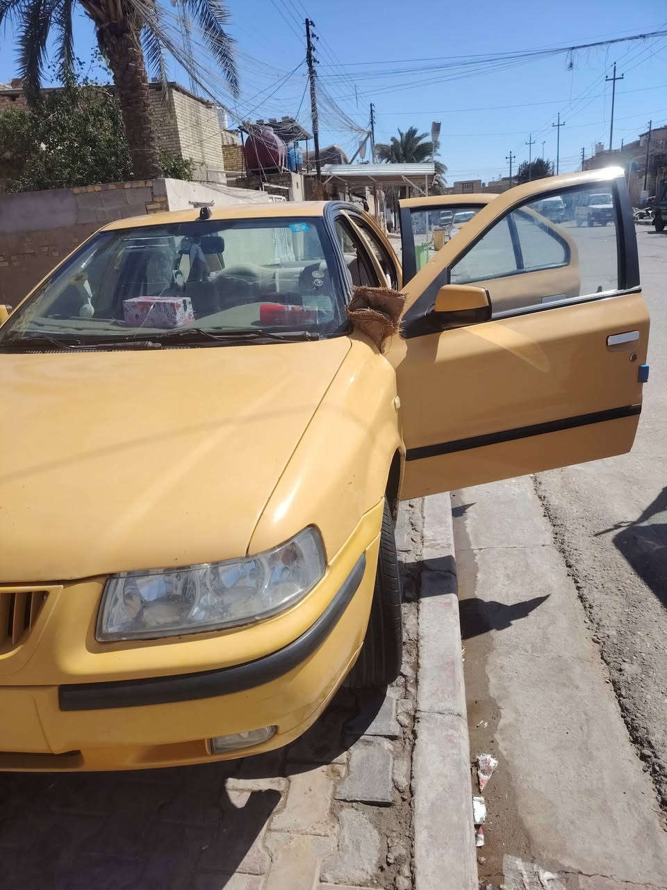 سلام عليكم سيارة للبيع سمند مديل2011 مكفولة كفالة عامة مصفره او سنويه لل2029 السعر 40 وبيهاا مجال السياره بميسان حي الشهداء للستفسار ***********
