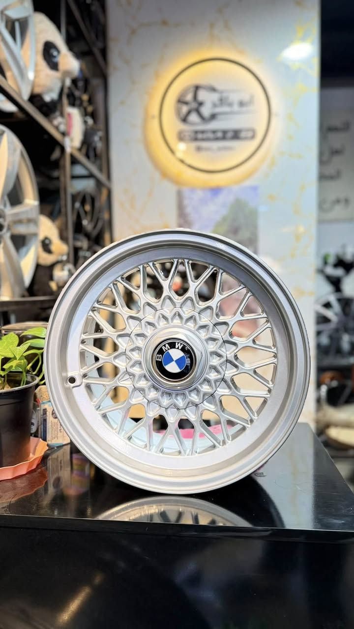 🛑 للبيع أو المراوس: ويل كب خليهBMW أصلي مختم 🛑
ومميز للي يدور نظافة وأصالة!
متوفر تخم  ويل كب BMW 
 النوع: أصلي مختم (مو تجاري ولا تعبان).
 الحجم: 15.
 الحالة: مكفول كفالة عامة من العواج، الفطر، والتصليح
💰 السعر 
 السعر: 300 ألف دينار قفل.
 المراوس: متوفر حسب الرغبة (للي عنده ويل وحاب يراوس).
🚚 التوصيل 
 متوفر خدمة توصيل سريعة لـ جميع المحافظات .
📍 العنوان 
 العنوان: بغداد - حي العامل - شارع 7 نيسان.
 للاستفسار والتواصل (واتساب): 📱 ***********
