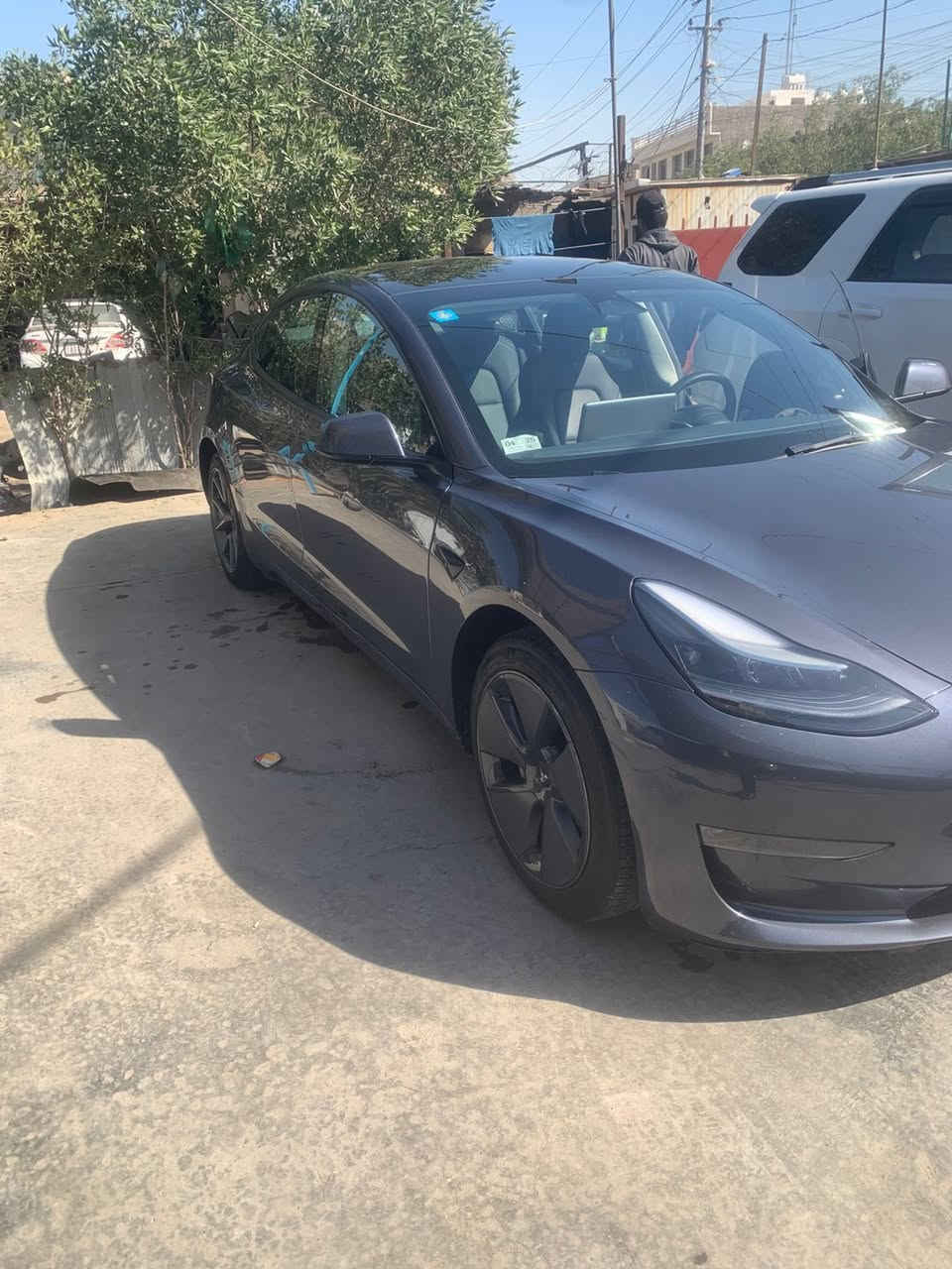 .
السلام عليكم 
تيسلا 3 موديل 2023 ماشيه ٢٤ كيلو جاهزه اون لاين سياره كلها وكالة بطاريه وكالة دواخل وكالة وصور الحادث مرفقه بالمنشور رقم بغداد انكليزي لاستفسار *********** وات ساب السعر 15000$ قفل
