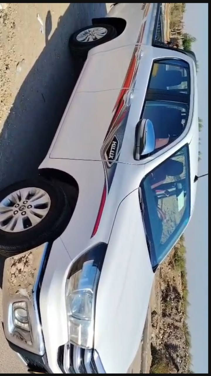 سياره هايلوكس 2018 كويتي فول مواصفات گير اوتماتيك رقم ميسان انگليزي
مكلف بل النشر للستفسار *********** سعرها 240 وبيها مجال
