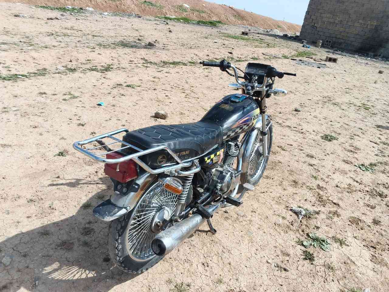 للبيع بارت عيتاني،، مديل 22 ماطور خير من الله مال شغل كلو شغال ماعنده الغمازات يرادلهن ربط  الباقي شرط، سعر 350 الشري يجي وياخذ عيوني مكاني قريتاق منافيس موجود ‏‪***********‬‏
