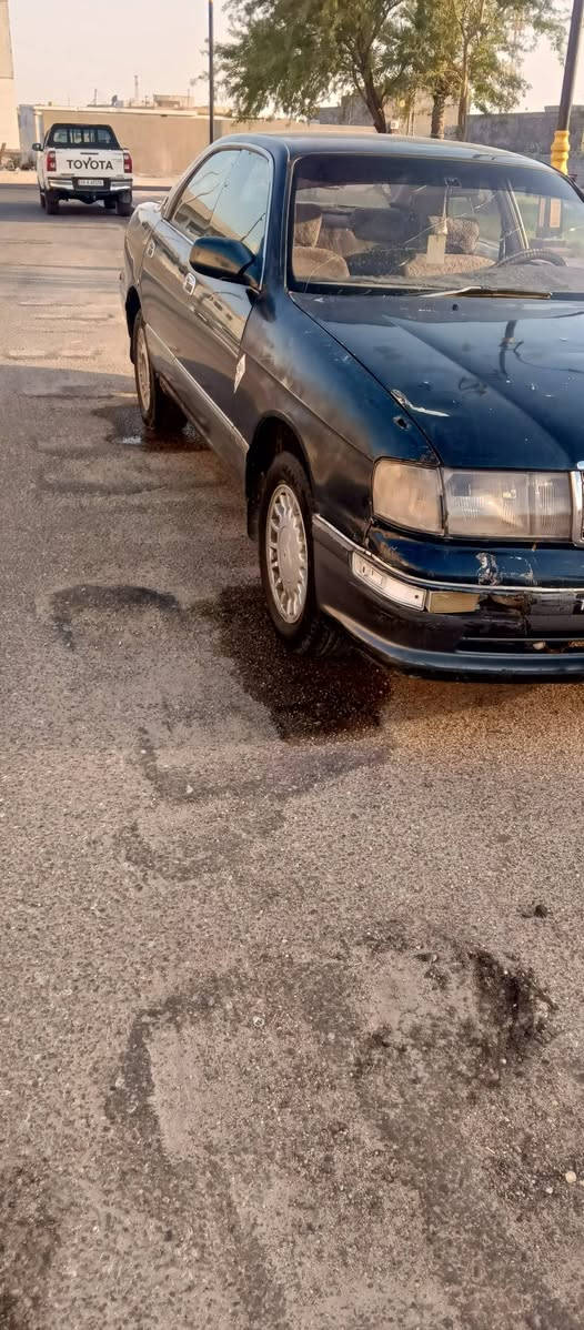 السلام عليكم سيارة بطة فصل للبيع 1994 رقم بابل مشروع وطني تحويل اب اي وقت مكفولة كص ونقل وضربة قوية كير ومكينة كارتون ثنين ونص حدادة طخم تاير جديد كهربائيات كلها شغالة السعر 33 وبيها مجال مكان السيارة البصرة سفوان رقم صاحب السيارة ***********
