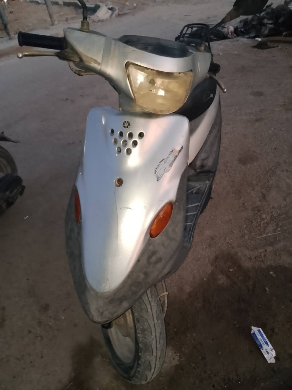 بيجي مفتوحه وناعمه نهضه قويه دراجه جاهزه من كلشي كهربائي كله شغاله السعر 300وبيهه مجال ***********
