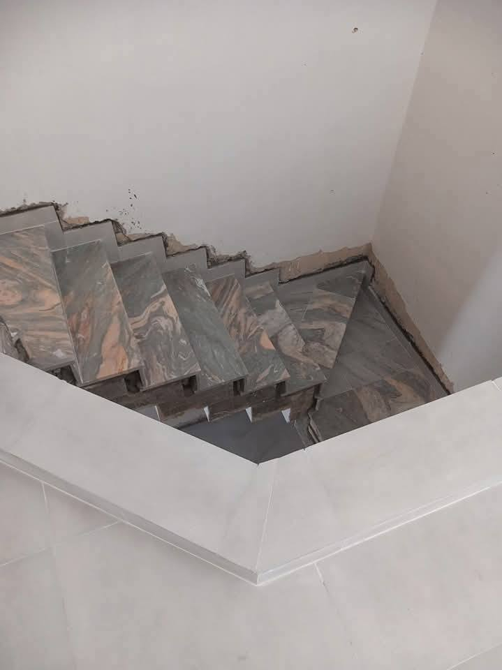 السلام عليكم ورحمه كادر سرميك مصري ***********
