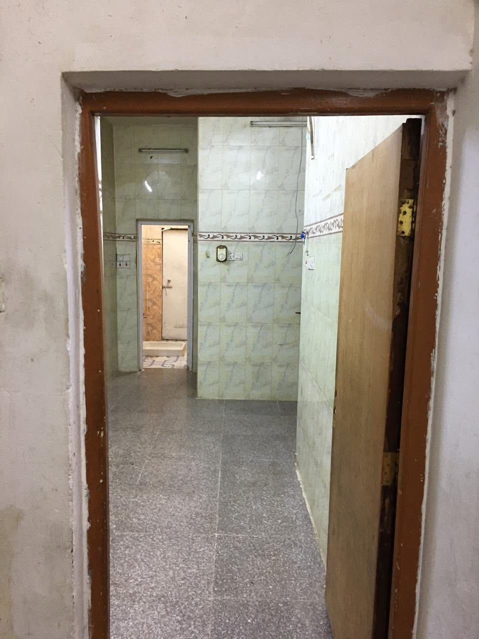 بيت الايجار حي الجامعه موقع ممتاز

3غرف مطبخ ستقبال وكراج ملحقات

اجار650  ***********
