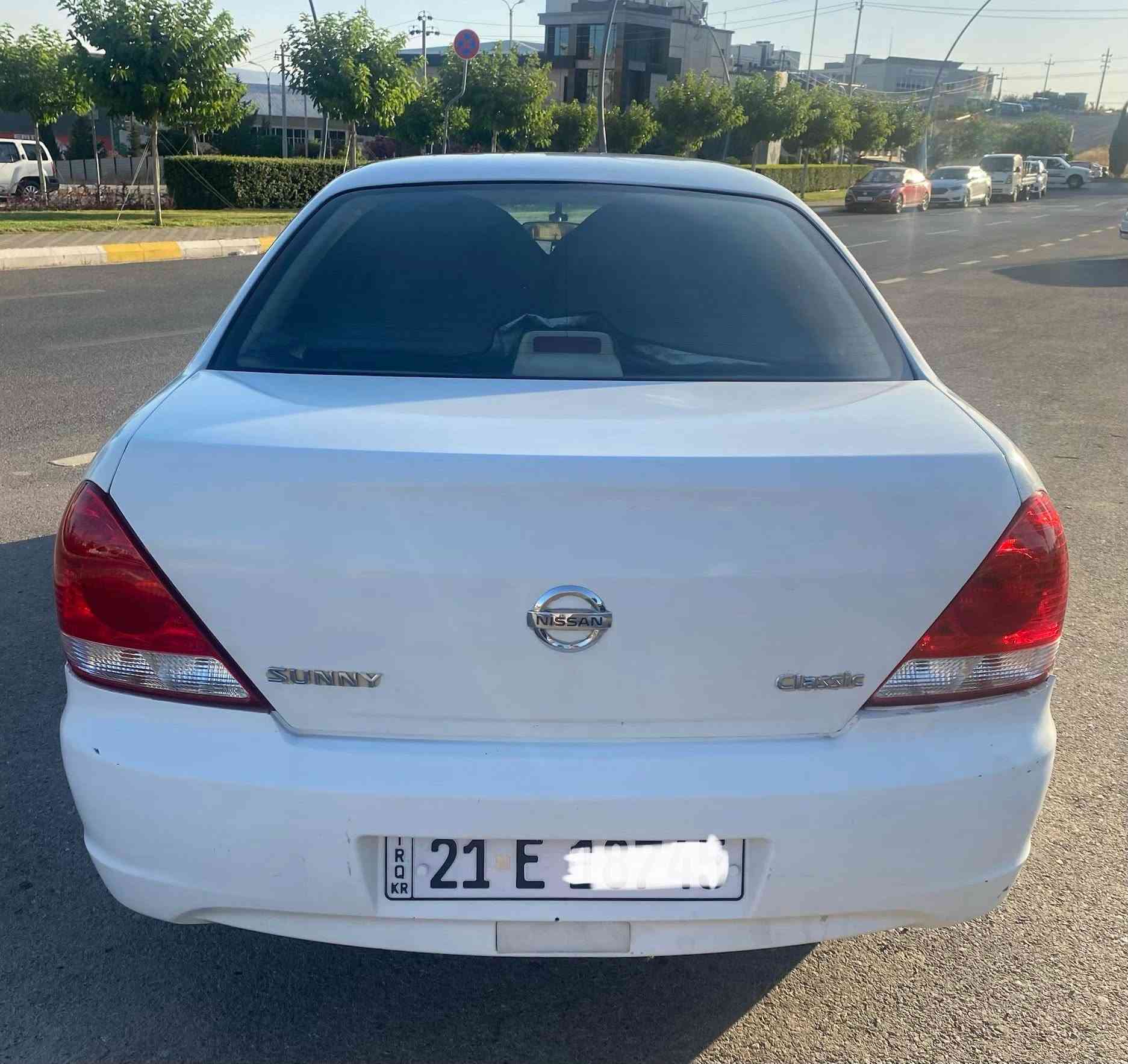 نیسان سەنی ٢٠١٠
کامل بۆیاخ ، بێ مەسرەف ، گێر عادیە
گێڕ و مەکینە بەشەرت نەکراوەتەوە
٤ جام کارەبایی ، ناوزەرد ، پێش و دوای تازە بۆ گۆڕاوە 
کامل مەسرەف کراوە ، سەنەوی و ژینگە تازەیە ٢٠٣٠
سەیارەی ماڵە هی مەعرەز نیە لەسلێمانیە
نرخ /  ٧٩ $ گەڵا و کەمێ معامەلە
ژمارە / ***********
***********
