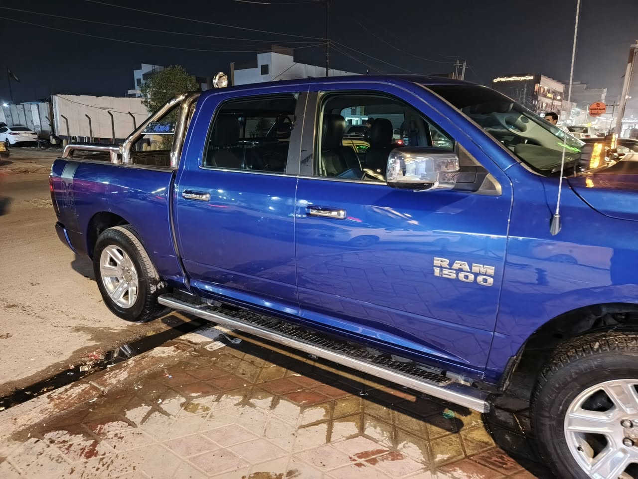 السلام عليكم للبيع دوج رام
موديل 2017 رقم اربيل جديد
باب طويل بدي قصير 
بدون ايرباك جميع الايربكات سليمه 
بيهه صبغ اثر جراد بالبدي 
باسمي مكينه  5700  هيمي
سياره جاهزه تشغيل عن بعد و وياها بصمتين تشغيل قطعتين تبريد  حساسات امامي وخلفي مري شفط كشن امامي منفصل 
منظومه زنون وبلوجكترات ريموت بسعر 600 الف + اضاء داخليه زنون 
لايتات امامي ريبل 
بيهه منظومه غاز ايطاليه 100 لتر حلقي مكان السبير جميع كفرات كامله واقيات ودرع مروحه 
مسويله ادامه منظومه البانزين ومبخره 
منظومه دوره المياه واتر بمب وقفايص وجوينات جديد وماي راديتر زيتي اصلي وقوايش ورولات 
منظومه تبريد جديده اصليه
وياها كاميرا داشكام اصليه 
جام مظلل حراري شفاف + هوك سحب + محجر بدي وبلوجكترات 
سياره بيهه وثيقه تامين من الحريق والحوادث لمده سنة 
( سياره بيهه دفتر خروجيه مجهزهه للسفر وياها احتياط غراض فيت بمب وقوايش مكينه ورولات وروس روط)
مكان سياره بسمايه
 السعر 195 وبيهه مجال بسيط 
ر *********** متوفر واتس اب
