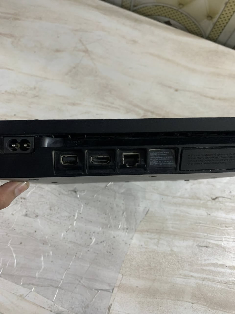 بلي فـور اونلاين 500GB جهاز كلش نضيف يجي ويا 3 حسابات مجانآ داخل الجهاز وانطيك 4 العاب 
فيفا23
فيفا 16
انشارتد الاجزاء الثلاثه 
وبلاك اوبس 3 
وانطيك ويا كت تايگر كـيبور وماوس هديه 
واليده مالته الاصليه مو تجاري / مكاني بغداد / حي القاهره
سعره 225


**إذا كنت صاحب هذا الإعلان وتريد حذفه لأي سبب، رجاءا أرسل رسالة إلى الدعم الفني**