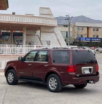 موديل ٢٠٠٣ • ٧ راكب • محرك ٨