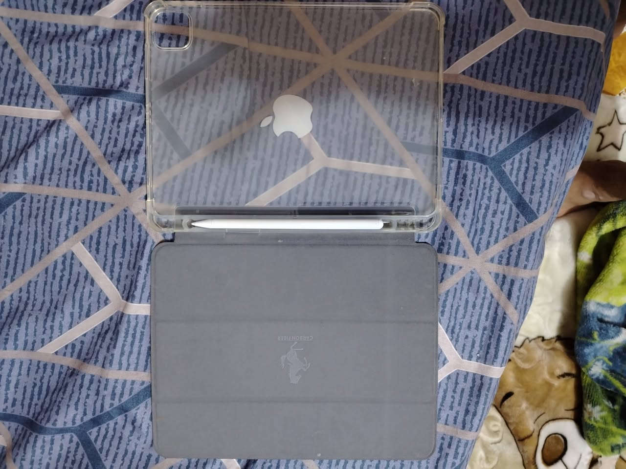 ايباد اير 5 للبيع
الجهاز ضيف كلش 
بطاريته 94 
المعالج M1 
الذاكره 64GB 
كامل ملحقات الاصليه + قلم و حافظة 
السعر 450 الف وبي مجال 
مكاني بغداد / ***********
