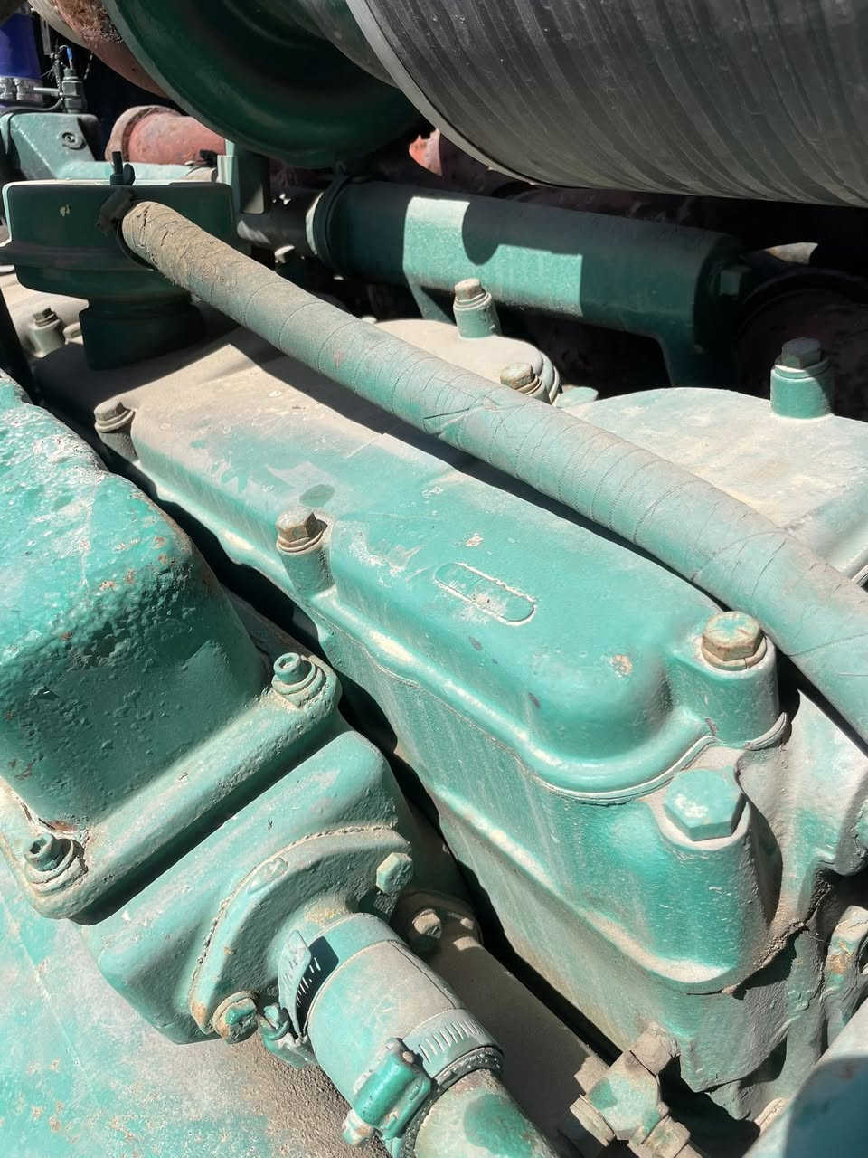 مولد كمنز أوربي مشتغله 4000 ساعه فقط المولده 5.5 12 سلندر راس توليد ستانفورد اصلي المولده جديده مكاني بغداد الجرف***********
