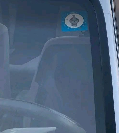 كورلا موديل 1992
مصبوغه حزام 

حادثها بجها اليمين 

طخم تواير جدد

كير اوتو 

محرك وكير شرط 

رقم انكليزي 

رقم مميز

وايرمنيه كلها شغاله  

سنويه بسمي 

هزه جديده 

سعرها 45 وبيها مجال بسيط 
الاتصال على الرقم *********** 
***********
