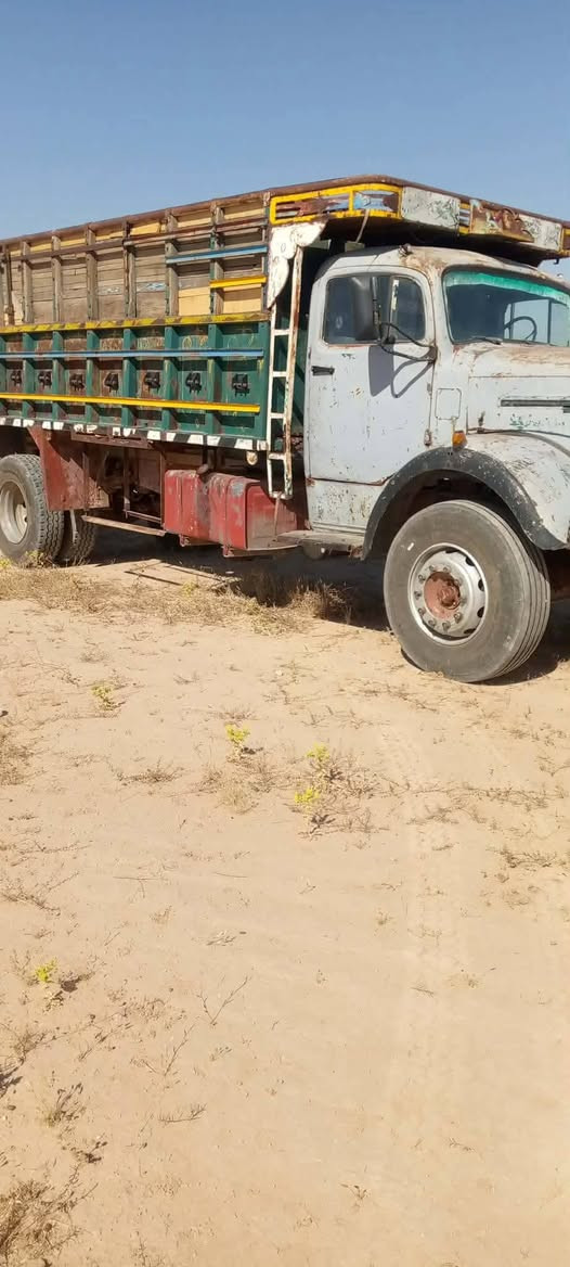 السلام عليكم تريلا بوز نفس الي بل صورة للبيع للتواصل والستفسار علا الرقام
كورك ***********
اسيا ***********
