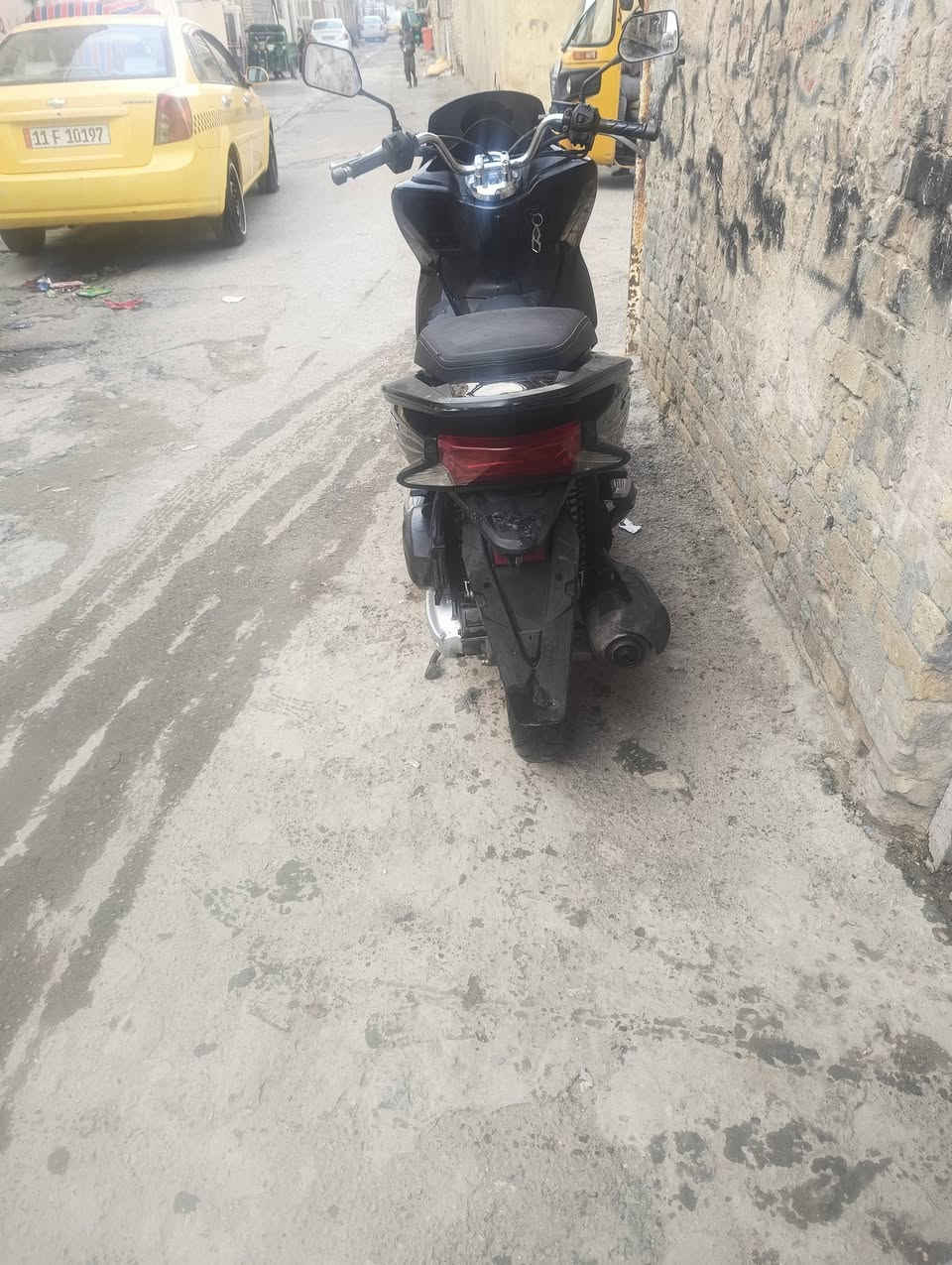 دراجه ياباني بي سي اكس الجيل الثاني اي نقص مابيهه دراجه حلو شلعه ومعدل فول كهربائيات اي نقص مابيهن مكاني بغداد شارع حيفا مامتواجد علفيس السعر مليون وستميه وخمسين ‏‪0775 657 7476‬‏
