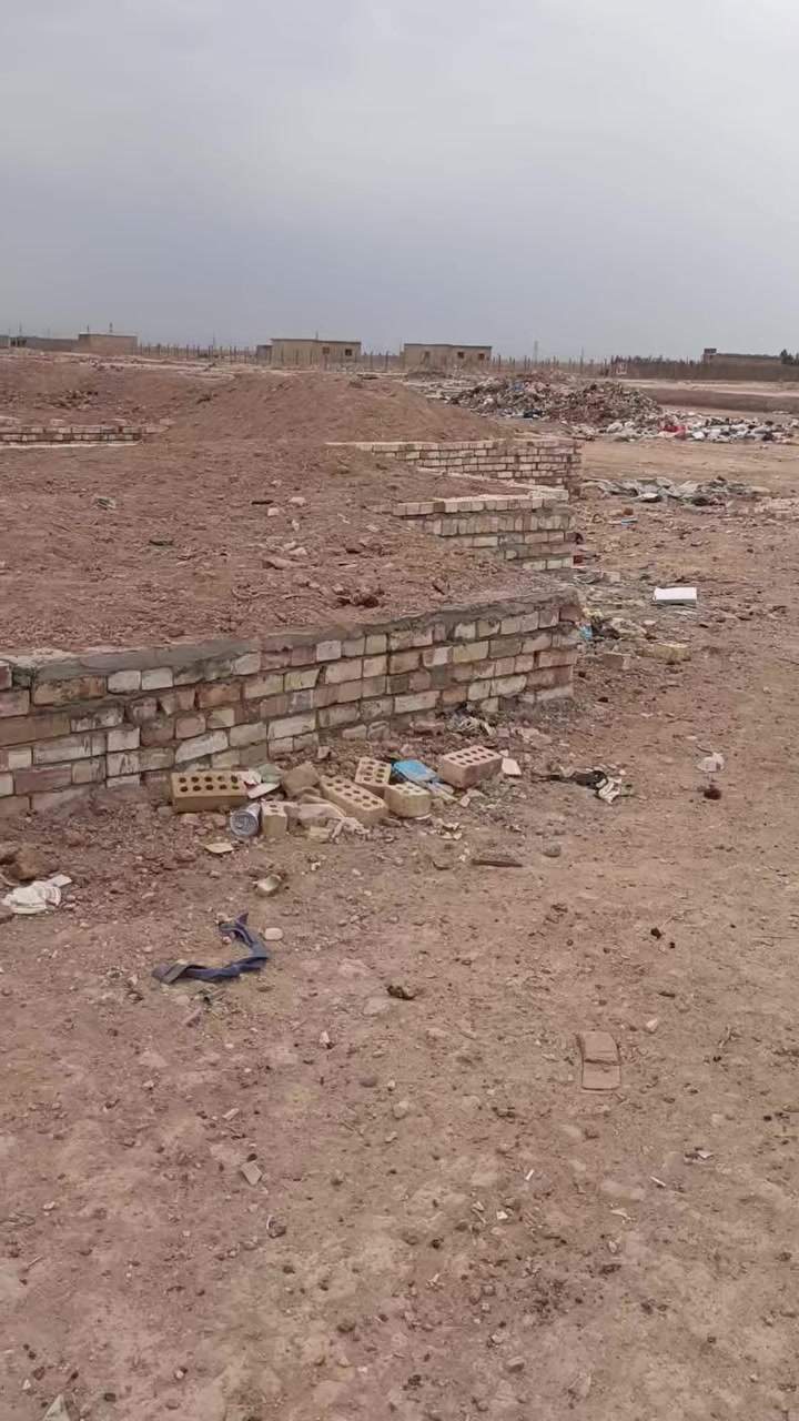 سلام عليكم بلتو 300كله طابوك شارع ابو ثلاجات نهايته ‏‪***********‬‏
