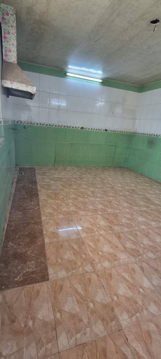 مشتمل مساحه 125 حي العصري
السعر  ع الواتساب رجاء اًو اتصال 

مشتمل عدد 2 للبيع مؤجرات كامل الخالص حي 
العصري شارع بيت ابو شوارب المساحه 125 متر قاطين كل طابق مشتمل معزول ومؤجر البيت طابو صرف سند باسمنه تحويل ثاني يوم 
للاستفسار الاتصال علئ الواتساب او الرقم 
***********
