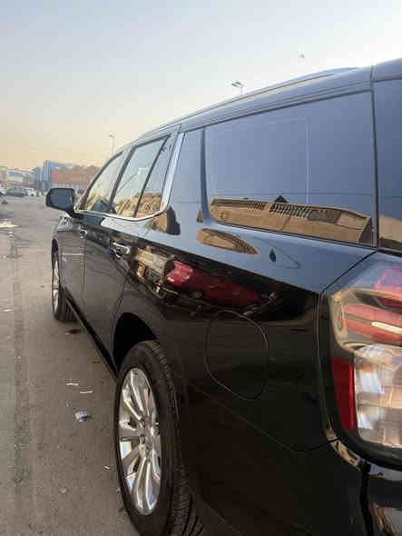 السلام عليكم تاهو  بريمر موديل 2022 خليجي  باسمي رقم بغداد الدولي مكفول كفالة عامة وعليها تغليف كامل Pbf  فول مواصفات والبريمير معروفة مواصفات 
محرك ثمانية سلندر 
تشغيل عن بعد 
بصمة ابواب وتشغيل وصندوق 
فتحة سقف بانورما 
جكات 
داتا شوُ
فور ويل 
سقف كنتارا 
داخل جلد عسلي 
ستيرن كهرباء 
خزن ميموري 
دوس كهرباء 
انارة ترحيب 
علامة ضوء القمر 
ثلاجة
رادارات محيطية 
قيادة اليه 
حساس تنيه 
حار بارد كشن 
ومواصفات هواية والسعر545$مكانها بغداد للاتصال ***********
