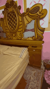 غرفه البيع سعره 600وبيه مجال مابيه اي ضررر جديده ستعمال شهرين ستفسار *********** العنوان خالص اسود صغير
