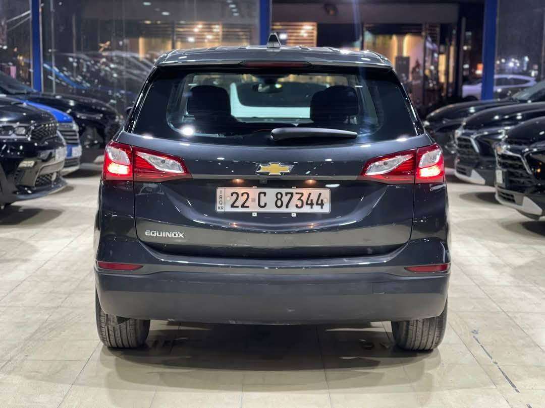 #شيفرولية #ايكونكس موديل 2021
#الضرر :  طخات بسيطة جاملغات امامية+ جاملغ امامي
#الرقم : أربيل الرقم الحديث
#الايرباكات : بدون ضرر ايرباك

#المواصفات :

▪️السيارة: شيفرولية ايكونكس LT لون رصاصي
▪️الموديل: 2021
▪️المحرك: 1.5L توربو (اربعة سلندر)
▪️العداد: 51 الف ميل حقيقي
▪️حجم الويل: ويل كب حجم 17 مع طقم تايرات بحالة ممتازة
▪️رادار امامي مانع تصادم
▪️كامرة خلفية دوارة اصل
▪️حساسات خلفية اصل
▪️لايتات اصفر عالي وناصي مع حاجب LED
▪️بصمات عدد 4 للابواب مع بصمة جنطة وبصمة تشغيل وتشغيل عن بعد 
▪️كشنات السيارة مخمل اسود
▪️تحكم فول كهرباء لكرسي السائق
▪️شاشة الدشبول كبيرة للتحكم بايعازات السيارة
▪️تبريد قطعتين امامي وخلفي
▪️سايد بريك دكمة
▪️سستم صوت 
▪️تحكم ستيرن جهتين بلوتوث وحاكية وكروس سرعة وتحكم صوت 
▪️نظام ABS مانع انزلاق

السعر المطلوب 145 ورقة مع المجال البسيط 
 
الاتصال على : ***********
ملاحظة-- السيارة معروضة في النجف المدينة المائية
معرض سما دبي
