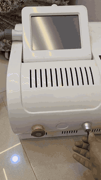 جهاز ليزر ممتاز استعمال قليل جدا يصلح للاستخدام الشخصي وللصالونات وعيادات التجميل وبسعر رمزي سبب البيع السفر 

للاستفسار على الواتساب  او الاتصال على الرقم ***********
