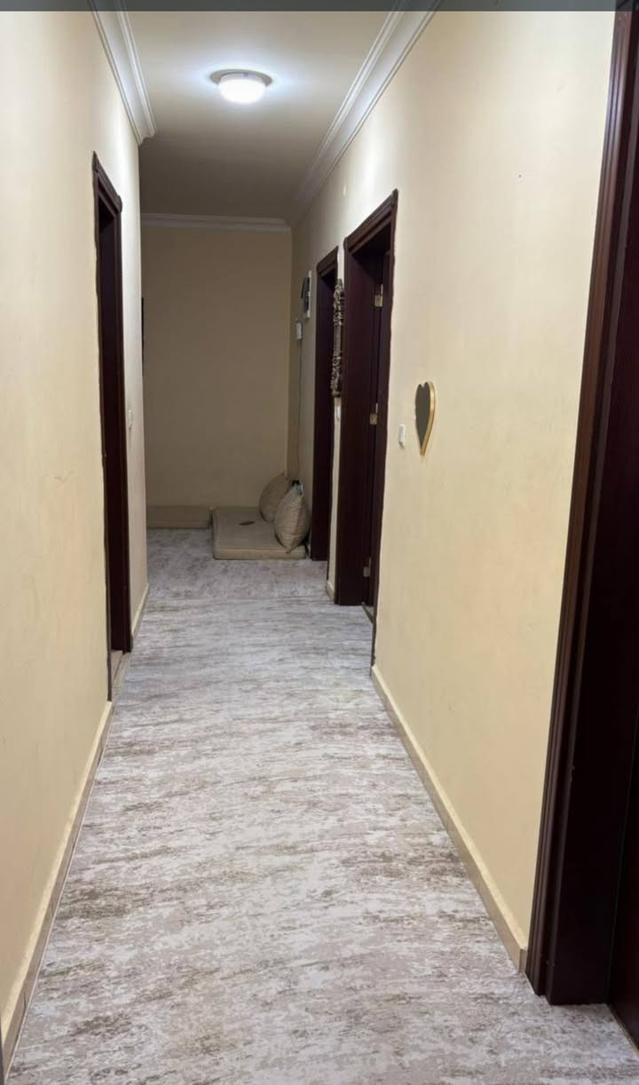 شقة للبيع في مجمع افروستي تناهي / دهوك بحالة جيدة جدا نوع B سويت بها مستاجر دائمي في حالة الاستثمار 

‼️  اذا كنت ترغب في بيع شقتك في مجمع افروستي او اي مجمع اخر داخل مدينة دهوك يمكنك التواصل معنا على الارقام التالية ادناه

‏‎الطابق /  9
‏‎الاتجاه / شمال غرب
نوع / B 
مساحة / 186 م

‏‎ غرف نوم عدد 3 (واحدة سويت)/ غرفة استقبال /  مطبخ /  صحيات / 2 بلكونة

‏‎للاستفسار 
مكتب VIP تناهي للعقارات / دهوك

*********** /  ***********

‏‎ او على الماسنجر أو الواتس اب
‏#duhok #عقارات #دهوك #عقارات_للبيع #explore #fyp #viral #instagram⁩ #بيع #شراء #شقة #مجمع #سكني #نينوى #موصل #اربيل #سليمانية #بغداد #افروستي #استثمار #شقق #تناهي #افروستي  #فرنسية١ #فرنسية٢
