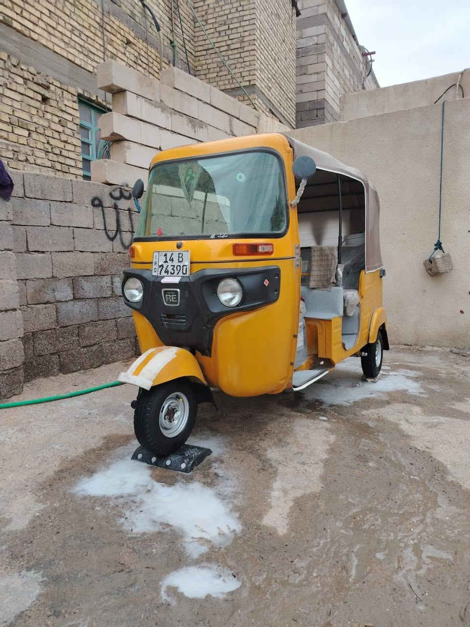 سلام عليكم تكتك مديل 20 رقم وسنويه تكتك كفاله مكينه وبدي
مكاني بصره اجزيره 
رقم راعيهه ***********
مكلف بل نشر 👍🏻
