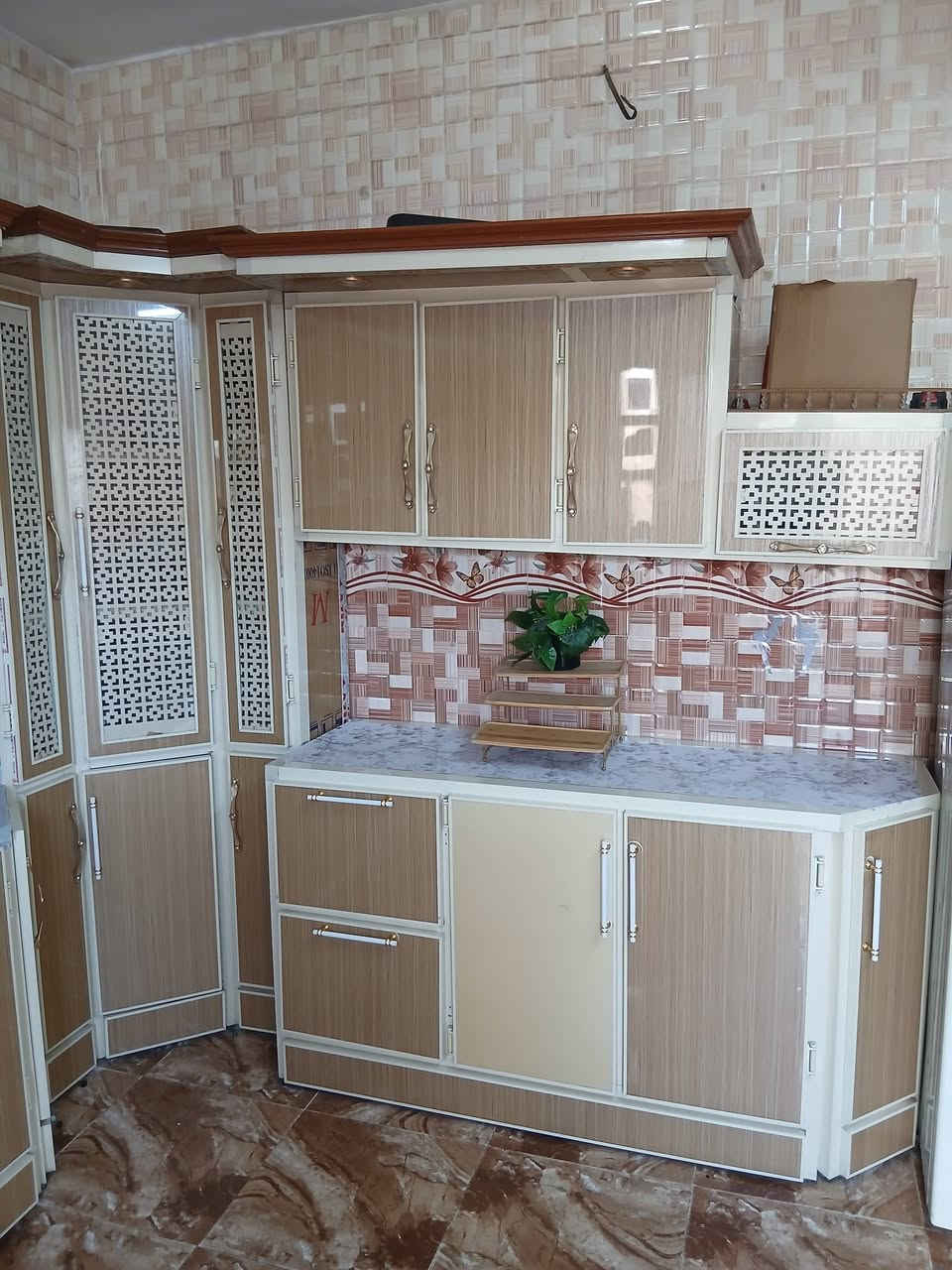كاونتر 5 قطع
6 امتار شرط تفصال اصلي 

سعر 550 بي مجال شراي


**إذا كنت صاحب هذا الإعلان وتريد حذفه لأي سبب، رجاءا أرسل رسالة إلى الدعم الفني**