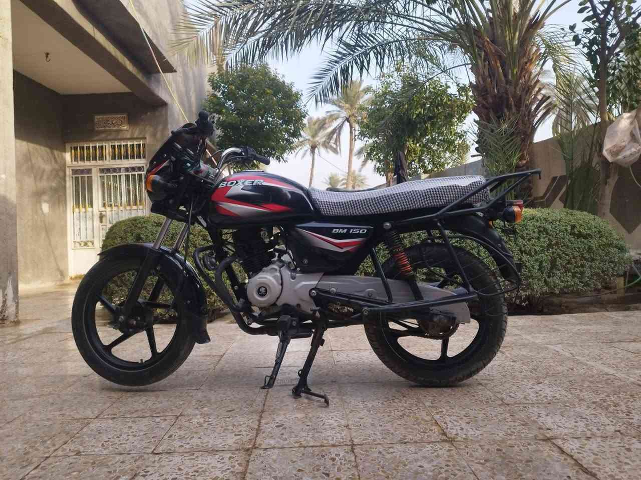 اسلام عليكم دراجه بوكسر  البيع مديل 2020 دراجه مكفوله كفاله عامه نضافه درجه اوله المكان الحمزه الغربي  يتصل ***********
