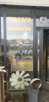 للبیع والشراء مواد احتیاطیة شفل فولفو  للاسفسار 07701550853