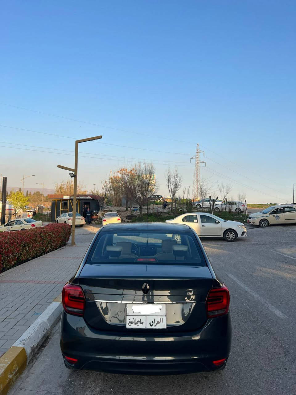 ڕینۆ ٢٠١٩ گێڕ و مەکینەی بەشەرت گێڕ ئۆتۆماتێک ٣ پارچەی بۆیاخە بێ ناوگرتن ساردی و گەرمی مەزبووت ٤ جام کارەبا سەنەوی مانگێکە بەسەر چووە تەحویل و غرامەی بەشەرت لە سلێمانیم نرخی ٧٥ گەڵا  *********** السليمانية, العراق
