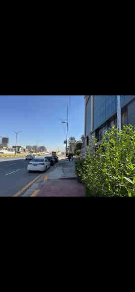 تجاري
دار تجاري للايجار تجاري فقط
يصلح شركات او مذخر او مجمع طبي
العنوان المنصور شارع الرئيسي لبلدية المنصور مجاور كاتب عدل 
الدار على شارعين رئيسي وفرعي زنجيل 
المساحة 250 متر 
جبهه 10 متر 
٤ غرف نوم + صالة + استقبال + خدمات 
وكراج وحديقة ويوجد تشجير الرصيف الامامي 80 متر 
للاتصال *********** 
ملاحظه الدار مرمم حديث وديكورات حديثة
