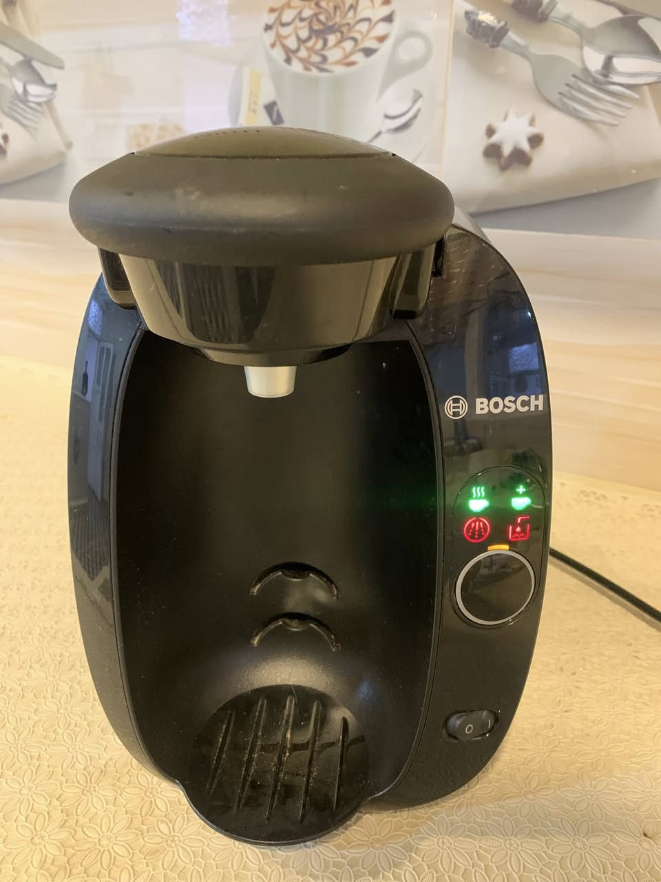 ثلاث جهاز كهوة كبسول و جهاز مال اسبريسو و قاعدة مال كبسولات و خلاط يدوي اصلي كل واحد و سعرة. قيم واخد مكاني كركوك


**إذا كنت صاحب هذا الإعلان وتريد حذفه لأي سبب، رجاءا أرسل رسالة إلى الدعم الفني**