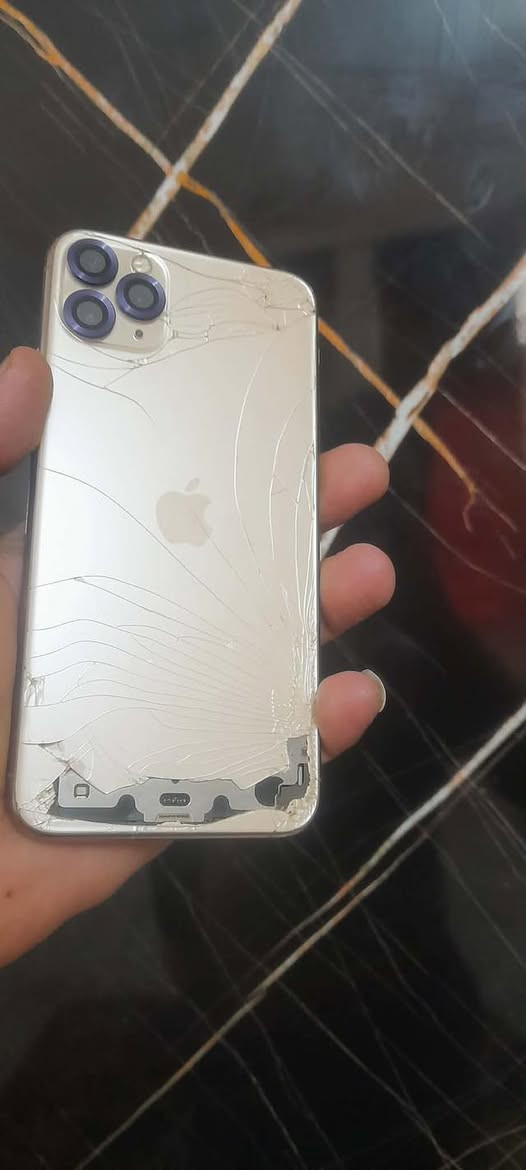 سلام وعليكم عدي ايففون١١برو ماكس الذاكره ٢٥٦ البطاريه ٨٩الجهاز مبدل شاشه   الجهاز الفيس ايدي وكف سبب الوكعه الجهاز مراوس باندر ويد واخذ فرق   العنوان بغداد العامريه توصيل ماكو


**إذا كنت صاحب هذا الإعلان وتريد حذفه لأي سبب، رجاءا أرسل رسالة إلى الدعم الفني**