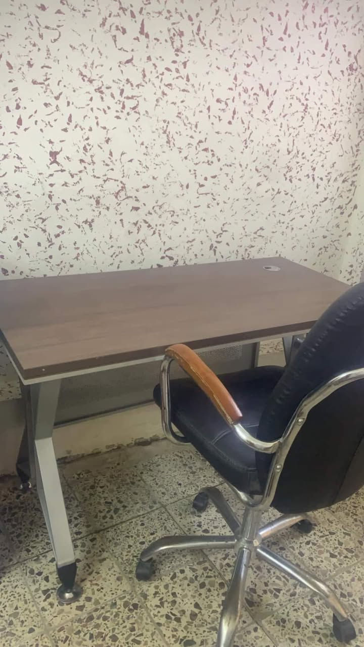 للبيع ميز مكتبي مع كرسي ١٧٥
ميز رسبشن ب٨٥


**إذا كنت صاحب هذا الإعلان وتريد حذفه لأي سبب، رجاءا أرسل رسالة إلى الدعم الفني**