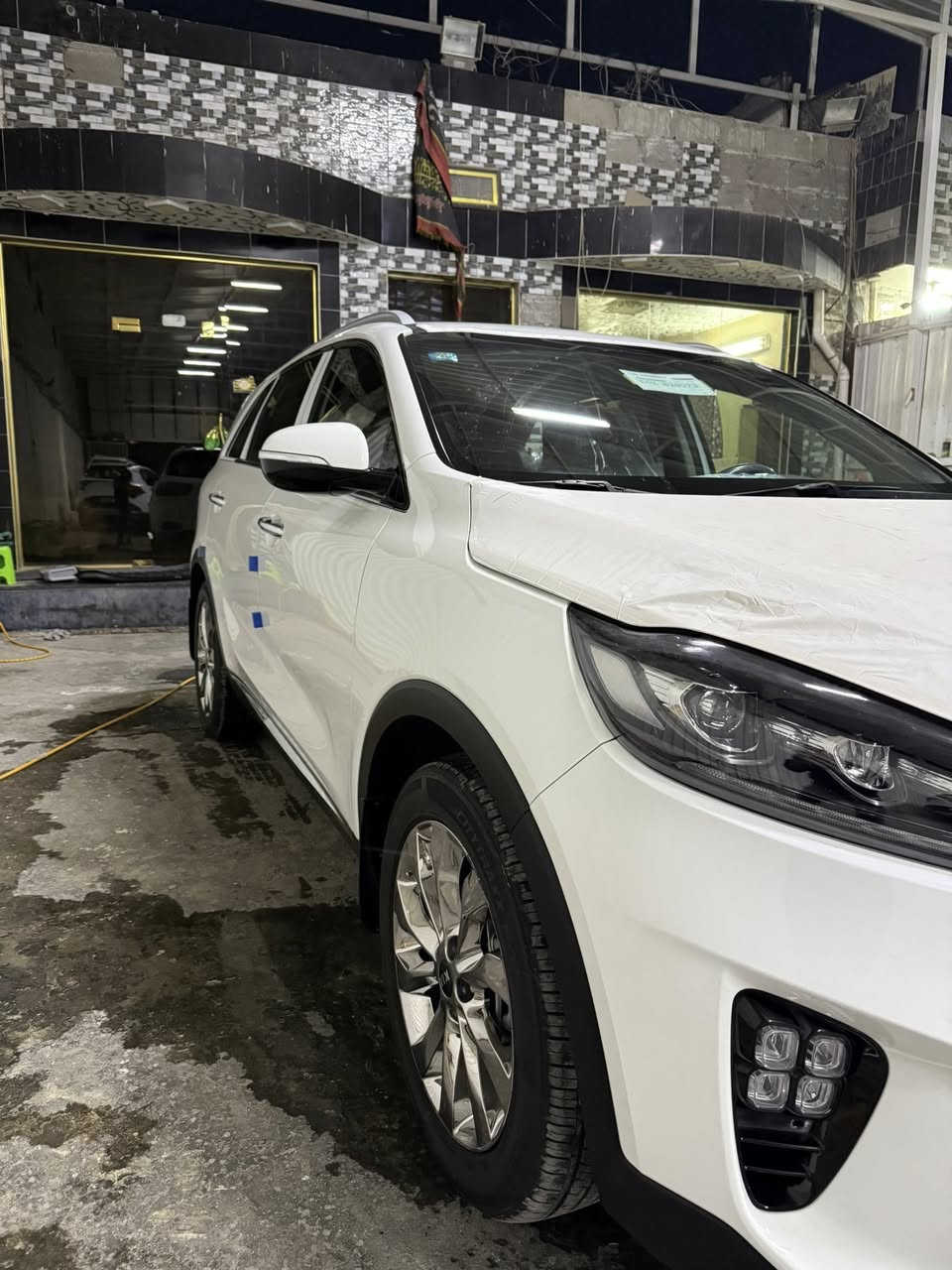 اسلام عليكم كيا سورنتو موديل ٢٠٢٠ سيارة بوضع الزيرو ماشيه ٢٦ الف مكفوله كفاله عامه من كلشي بعده نايلون فابلون شركه عليه ضمان شركت الدوليه مواصفات سيارة محرك ٦ سلندر كير ٨ نمر بصمه كراسي كهرباء شاحن موبايل باب الخلفي كهرباء بردات سبعة راكب حساس مامي خلفي شاشة صليه اريل جيبيس مرايات ترحيب سيارة اشكد ما تتوقع جديده بعدها غراضه كلها ما مستخدمه سبير ما نازل مكان سيارة بغداد هاتف *********** اخوان غير متواجد على المراسلات
