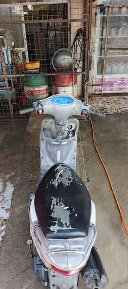 سلام عليكم 
ماكس قجمه البيع 
دراجه بوشه49مفتوحه اول فتحه الها 
دراجه نضيفه وماعوزها شي ملاح يخبل سعر 600
شراي اتصل ***********
