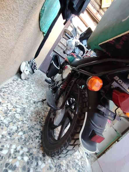 سلام عليكم شباب دراجة بوكسر مديل ٢٣ مرقمة رقم بابل مشروع وطني وين متريد تحول وكالة بسمي دراجة شوف عينكم نضيفة ما نقصة شي بوجهك للشغل الدراجة مفتوحة تجفيت شركة للبيع السعر ٢٣٠٠ وبيهة مجال المكان بغداد لأمين الثاني وذا اكو مراوس بدايون
الرقم ***********
