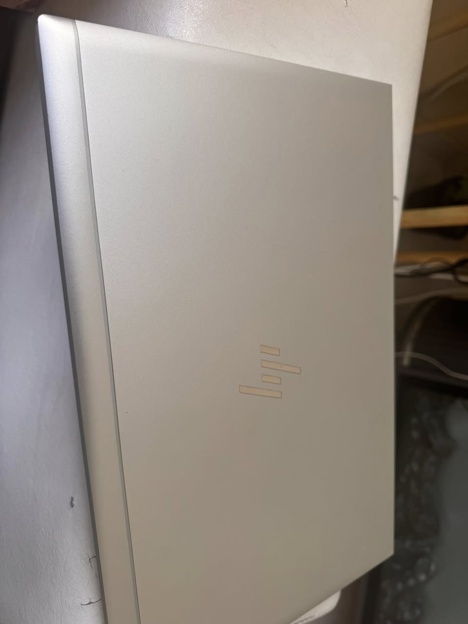 لابتوب hp ايليت بوك 
معالج كور i5 
جيل 10 
هارد 512 ssd 
رام 16 
جهاز نضيف كلش 
سعرا 450 الف


**إذا كنت صاحب هذا الإعلان وتريد حذفه لأي سبب، رجاءا أرسل رسالة إلى الدعم الفني**