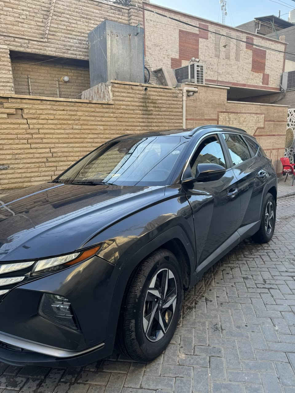 سلام عليكم توكسان 2023 أمريكي رقم أربيل تشغيل ع بعد بصمة تحكمات ستيرن محرك 2400 كفالة محرك وكير ماشيه 40 الف كيلو سونار مرفق مع الصور السعر 162 ورقة رقم ***********
