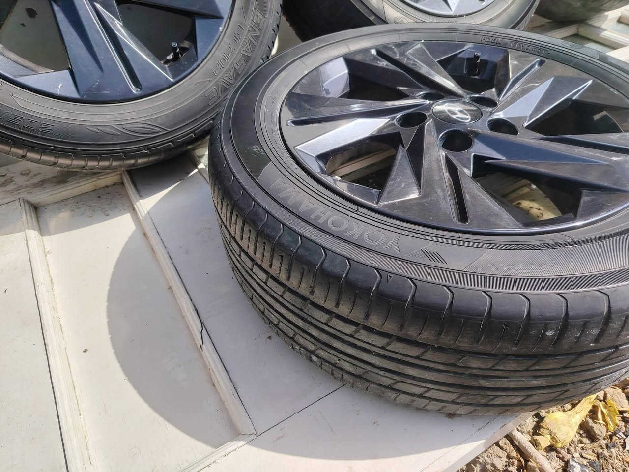 للبيع أو مراوس  السعر ٣٠٠الف
بغداد بوب الشام 
***********
