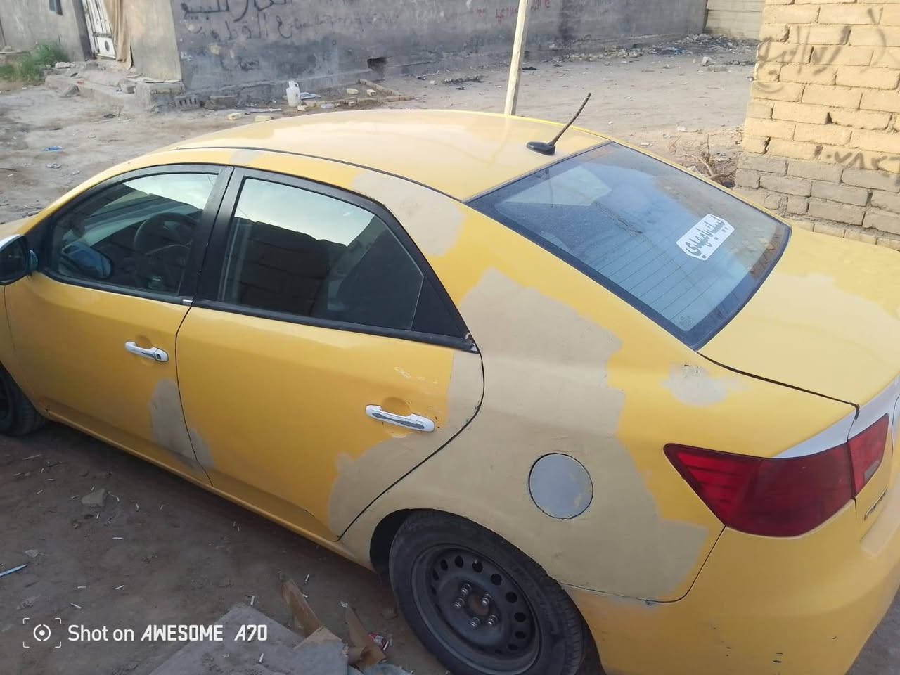 سلام عليكم
سياره كيه فورتي موديل 13 مكينه جديده ماصارلي سبوع من شاده كير جديد تبريد شغال السياره كامله وجديده امداور ثاني يوم  انه مكلف بل نشر للستفسار *********** 
هاذ راعي السياره
