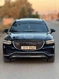 للبيع ... جنسزز 2023 سبورت برستيج GV70  ماشيه 23 الف  حادثه بس البنيد ...