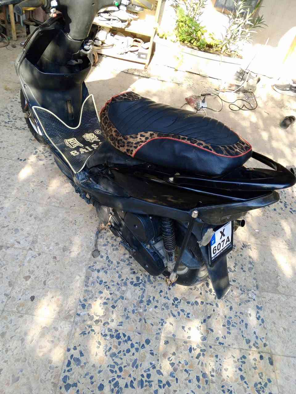 سلام عليكم دراجه ماكس للبيع الدرجه مفتوحه بوشه 55السعر 500وبيه مجال رقمي ***********
