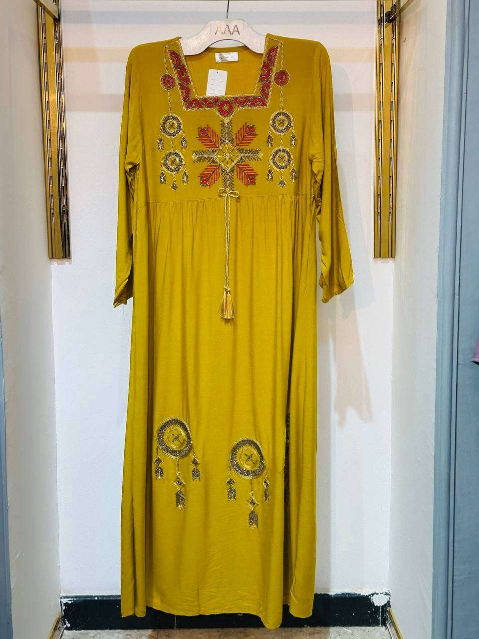 دشداشه كشمير تطريز ستراس خامه درجه اولى
⚜️سعر الدرزن 85 الف ⚜️
قياس   2XL 3XL 4XL 5XL
من وزن 70 الــى 115 كيلو
شد الشليف 14 درزن 
عدد اللوان 6 اللوان


**إذا كنت صاحب هذا الإعلان وتريد حذفه لأي سبب، رجاءا أرسل رسالة إلى الدعم الفني**