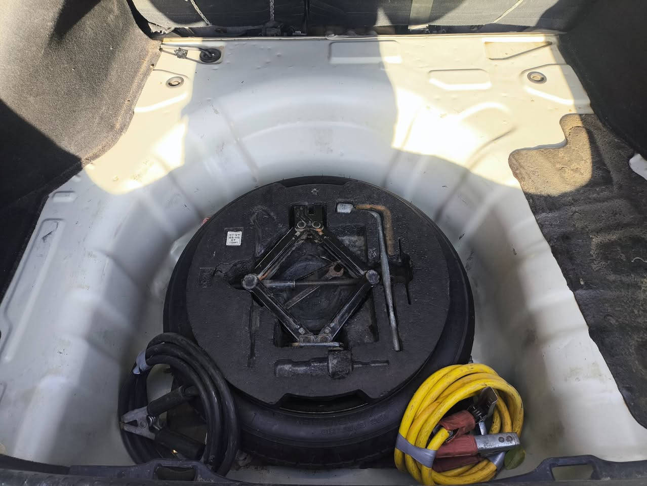 كيا فورتي موديل 2016 الرقم الجديد سنويه جديده محرك 2000 دوش وارد امريكي سياره بدون حادث كلين كلين سياره مال جناي فول مواصفات عده الفتحه تشغيل عن بعد سياره كامله مكمله السعر 120 وبيه مجال العنوان كربلاء طويريج رقم الهاتف***********
