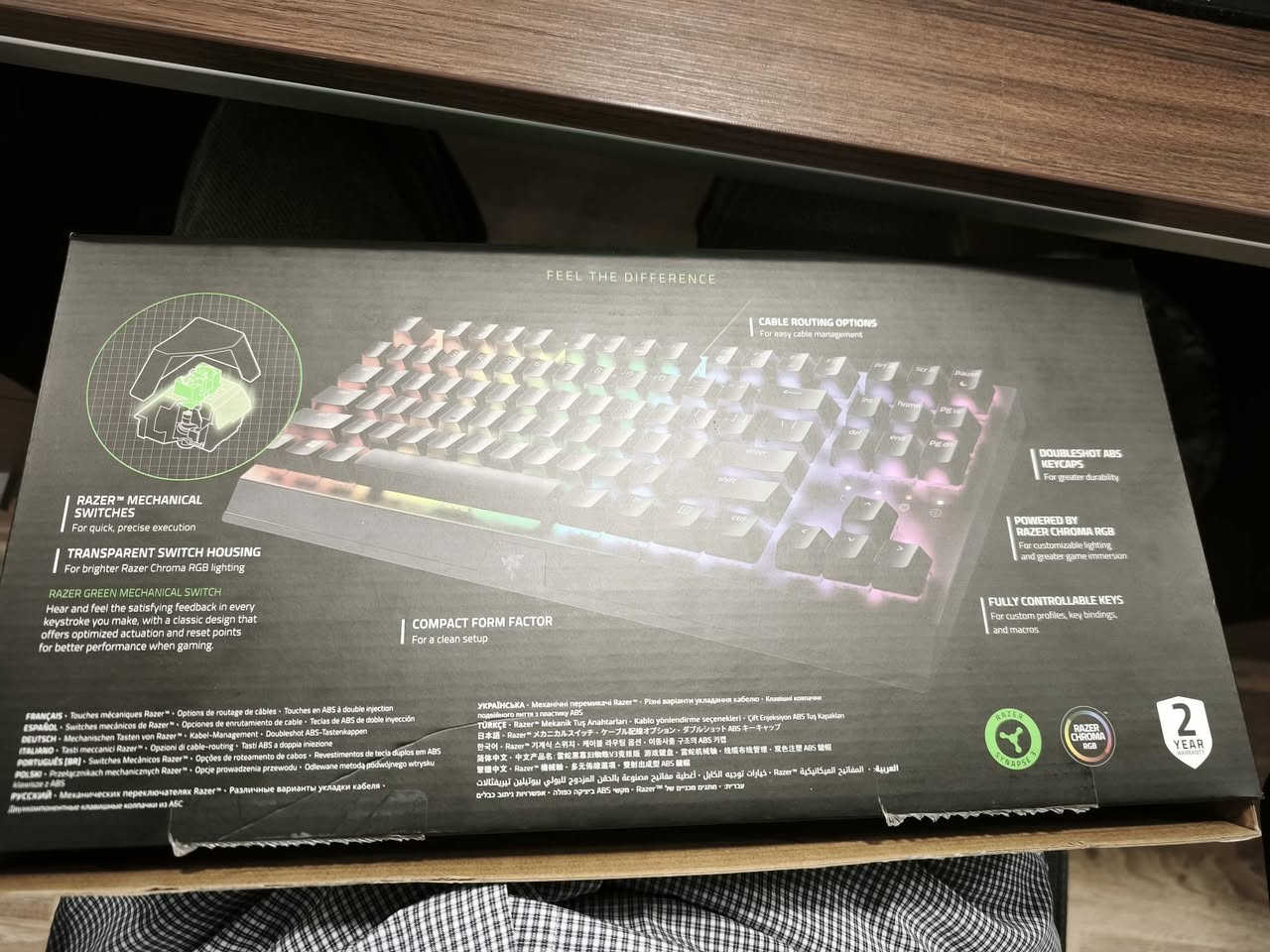 السلام عليكم،
حياكم الله جميعا،

Razer BlackWidow V3 Tenkeyless Mechanical Gaming Keyboard: Razer Mechanical Switches - Chroma RGB Lighting - Compact Form Factor - Programmable Macro Functionality - USB Passthrough 
 
الكيبورد مستعمل اقل من شهر للشغل الشخصي فقط،
يعني ما مستعمل للكيمنك،
مجرد شغل مكتبي,

السعر 110،000 وبيه مجال،
وماعندي توصيل،

العنوان: اربيل - سايدين بحركة القديم - نووسەران 

للتواصل فقط واتساب: ***********
