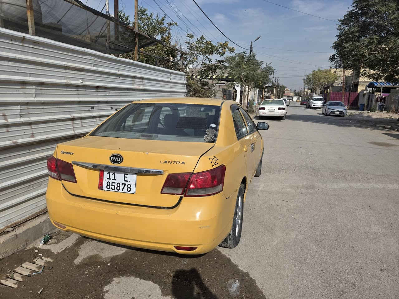 بي واي دي جي 3
مديل ٢٠١٣
محرك كير خير من الله 
كلج وعينه  جدد
 رقم انكليزي سنويه ل ٢٠٢٨ 
تبريد تدفئه شغالات 
الكشر مصبوغ حزام غير مكفول 
السعر ٣٧ مجال بسط 

المكان بغداد كماليه رقم ***********
